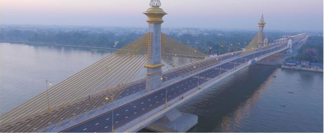Chao Phraya Brücke in Thailand