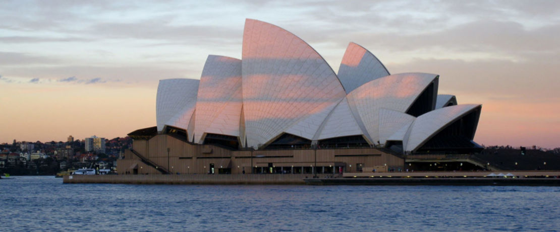 The Sydney Opera House, with a length of 183 meters and a width of 118 meters, is situated in a park on Sydney’s harbor and houses different theatres. The 67-meter-high roof is covered with over a million white ceramic tiles. As a penetrating hydrophobic agent for concrete, brick masonry, and ceramic tiles, Protectosil® BSM 400 reliably protects the structure against moisture rising from the sea and improves the interior climate for the approximately four million annual visitors.
